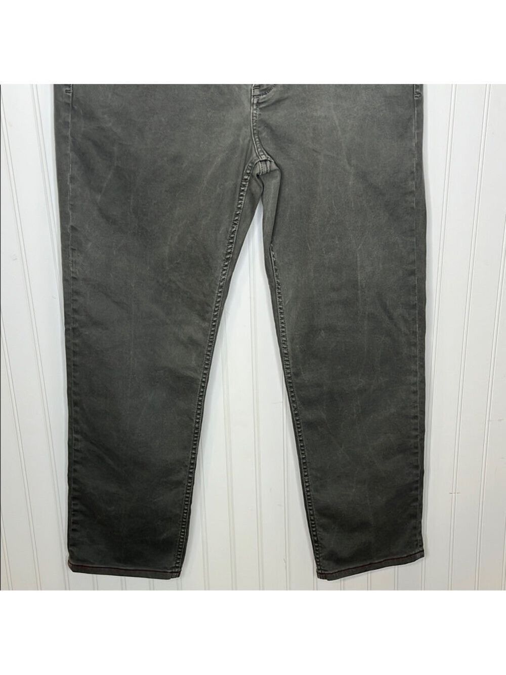Tommy Bahama Antigua Cove Gray Men Jeans Size 36X30 - Picture 3 of 11